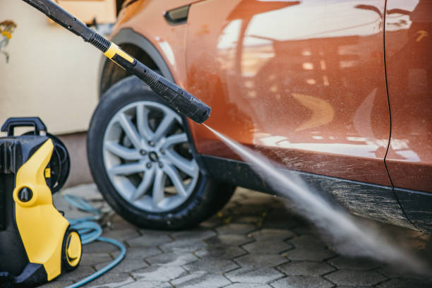 Best Commercial Pressure Washing  in Sturtevant, WI